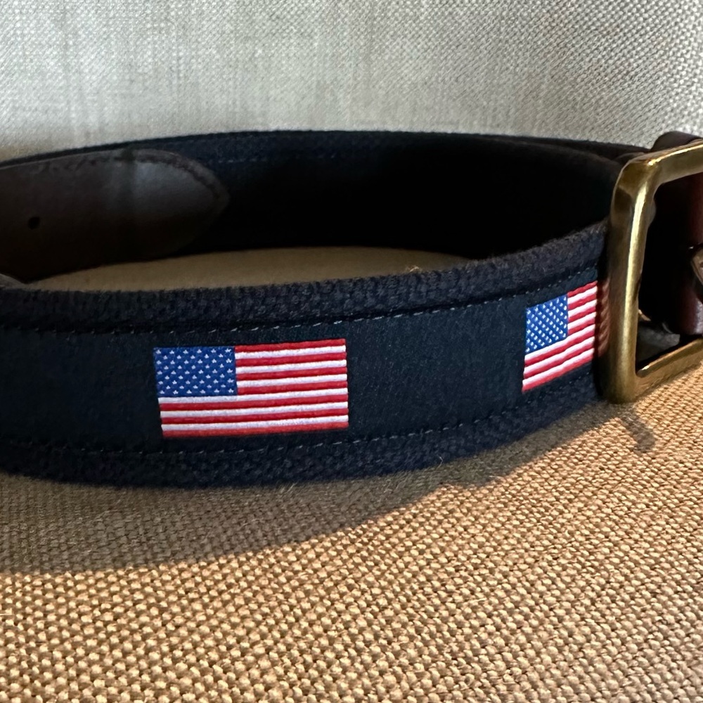 Patriotic Belt with American Flag Design